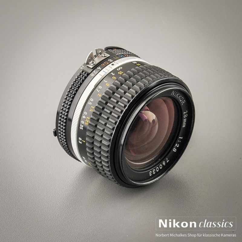 Nikon Nikkor 28/2,8 AIS (Zustand A-)