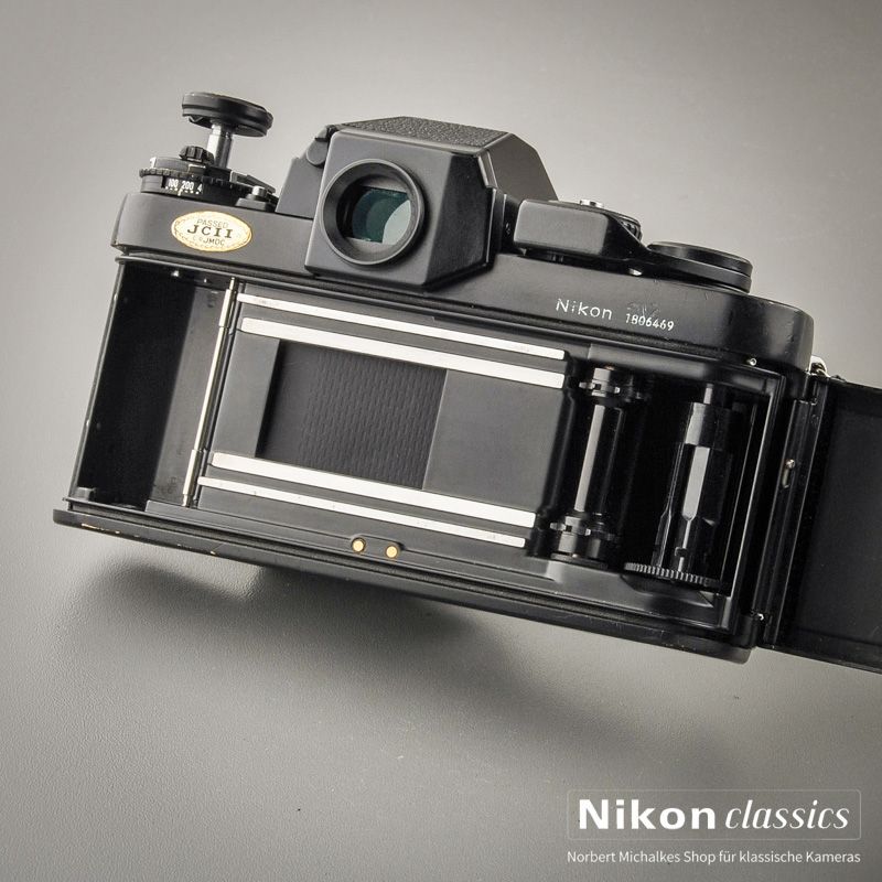 Nikon F3 (Zustand A-)