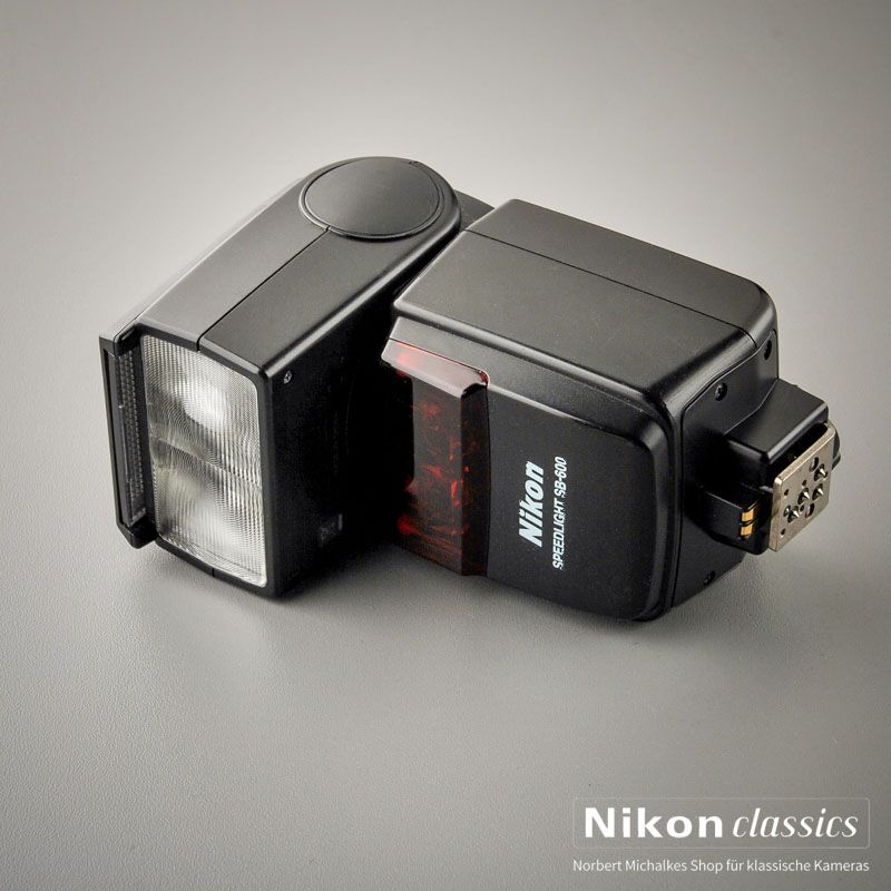 Nikon SB-600 Strobe (Condition A)