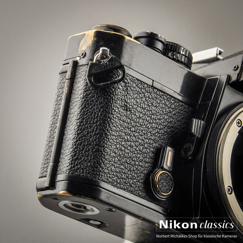 Nikon FE schwarz (Zustand B)