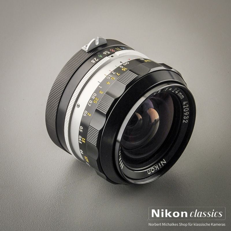 Nikon Nikkor-NC 24/2,8 nonAI "Berg-und-Tal" (Zustand A+)