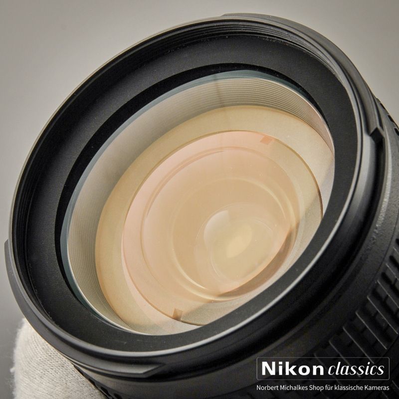 Nikon AF-S DX Zoom-Nikkor 18-70/3.5-4,5G ED (Condition A/A+)
