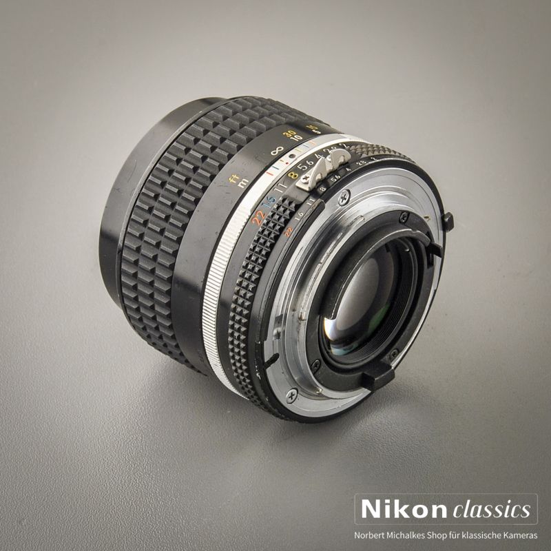 Nikon Nikkor 85/2,0 AIS (Condition A-/AB)