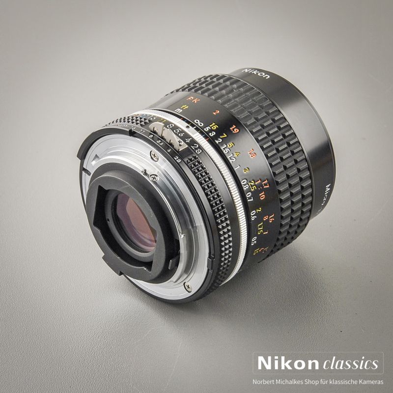 Nikon Micro-Nikkor 55/2,8 AIS (Condition A/A+)