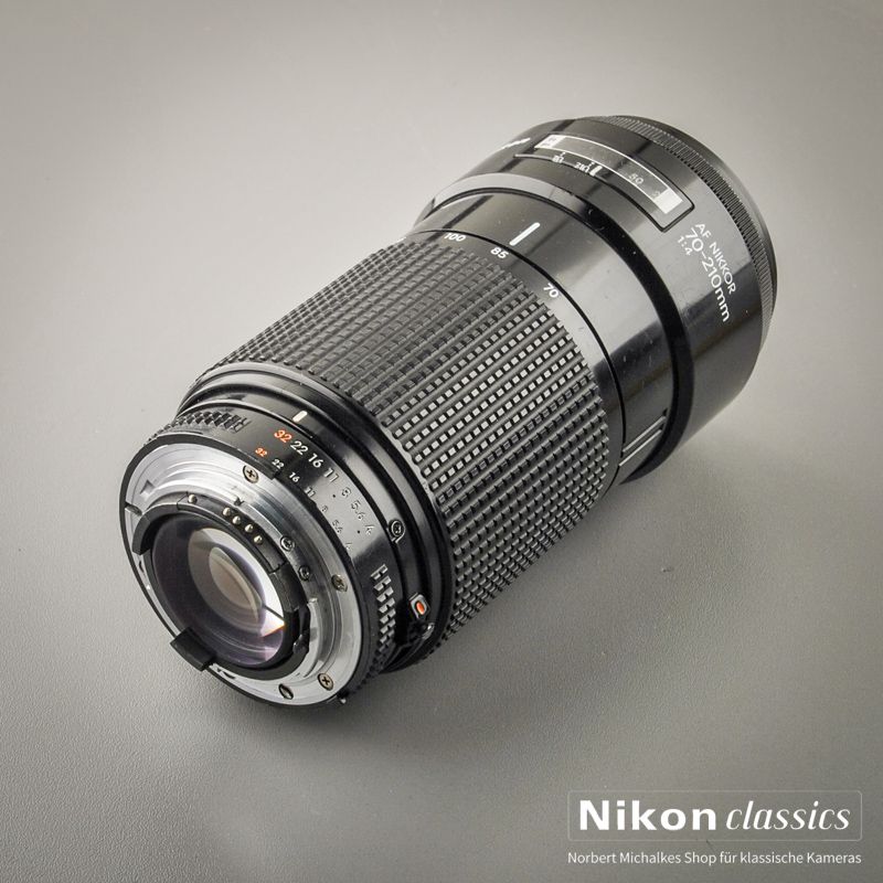 Nikon AF Zoom-Nikkor 70-210/4 (Zustand A-)