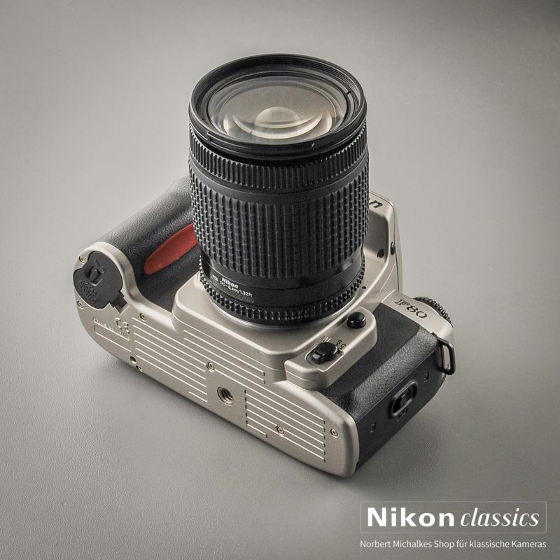 Nikon F80 with AF-D-Nikkor 28-80 AF-D