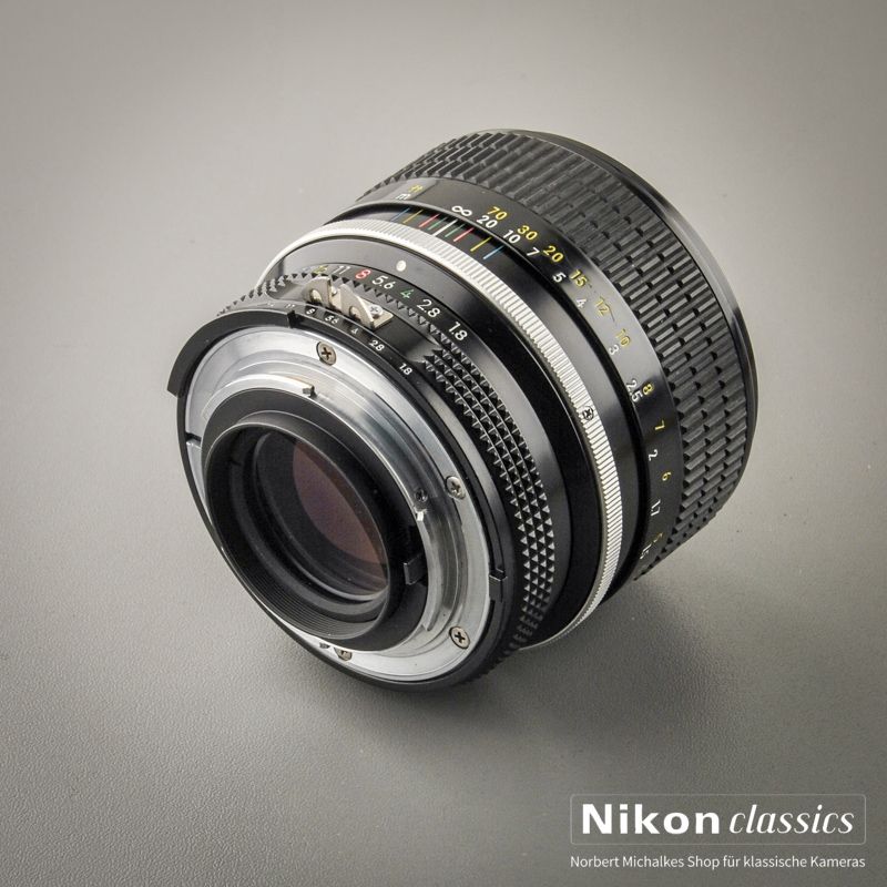 Nikon Nikkor 85/1,8 AI (Zustand A/A-)