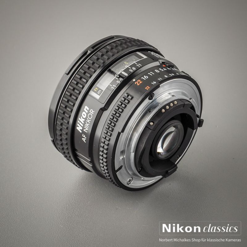 Nikon AF-D Nikkor 20/2,8