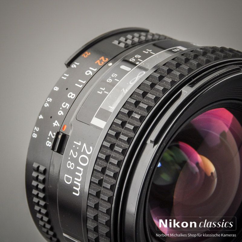 Nikon AF-D Nikkor 20/2,8