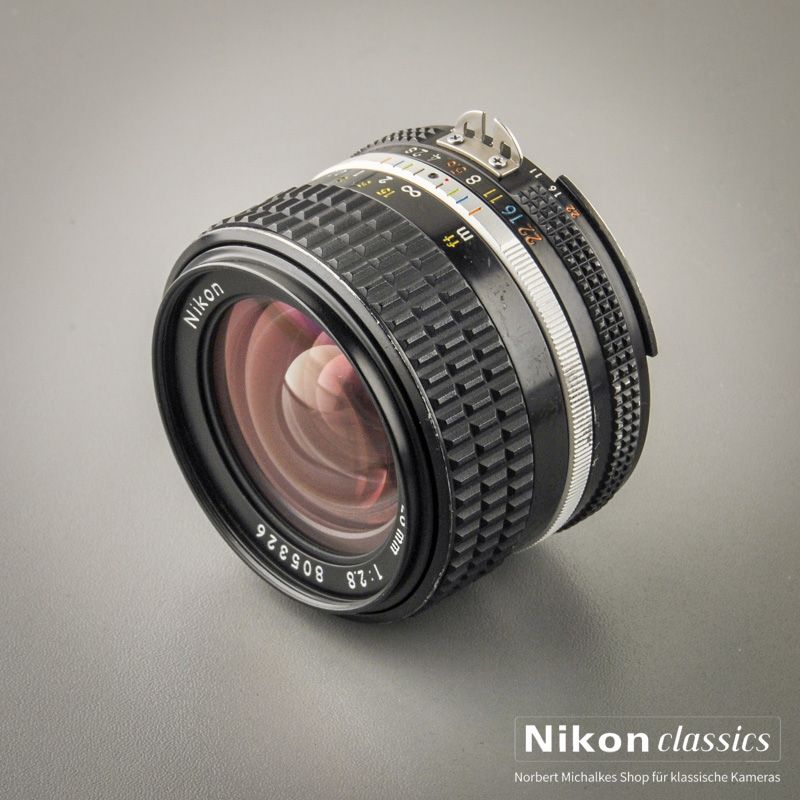 Nikon Nikkor 28/2,8 AIS (Condition A-/AB)
