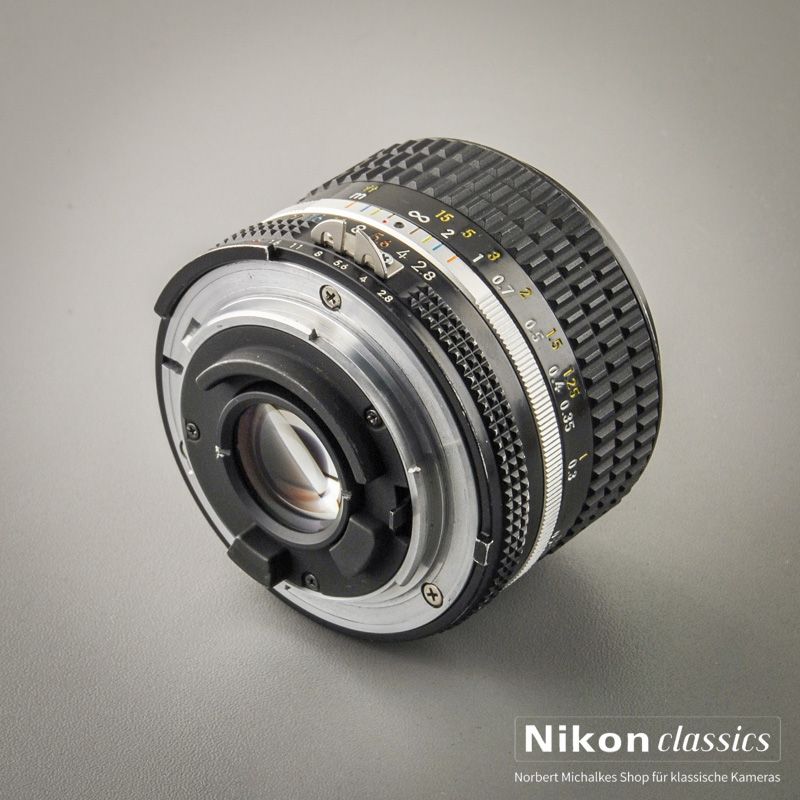 Nikon Nikkor 28/2,8 AIS (Condition A-/AB)
