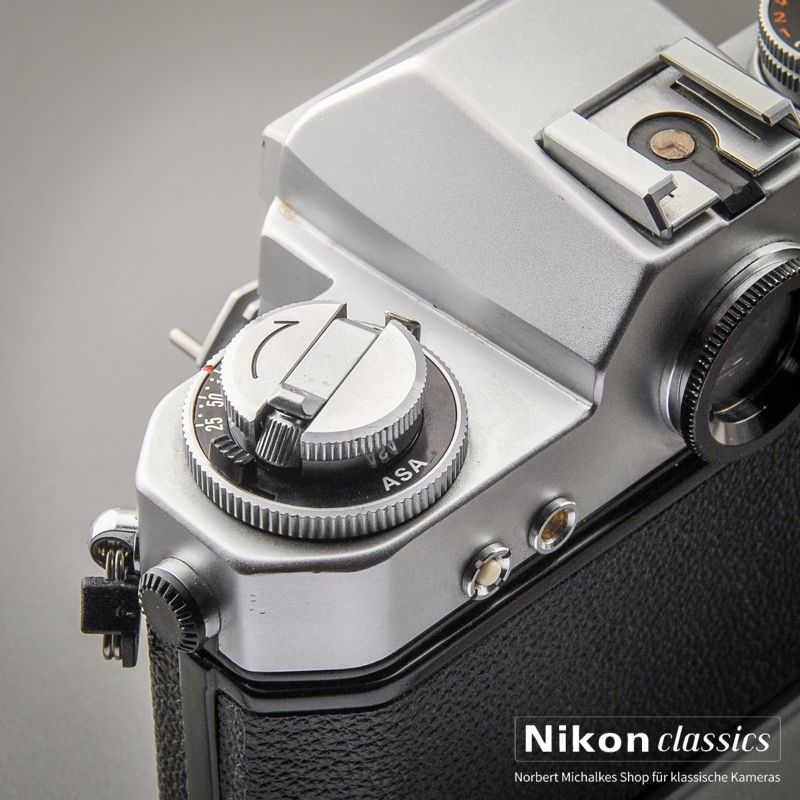 Nikkormat EL (Zustand A/A-)