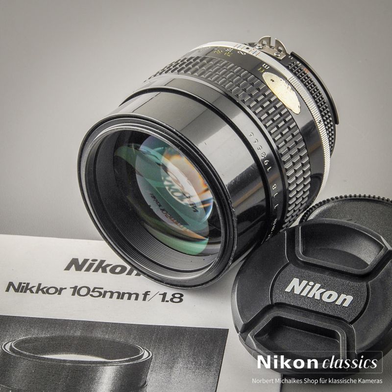 Nikon Nikkor 105/1,8 AIS (Zustand A/A-)