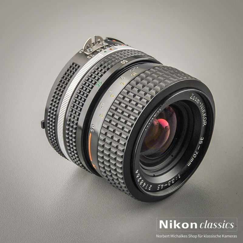 Nikon Zoom-Nikkor 35-70/3,3-4,5 AIS (Zustand A)