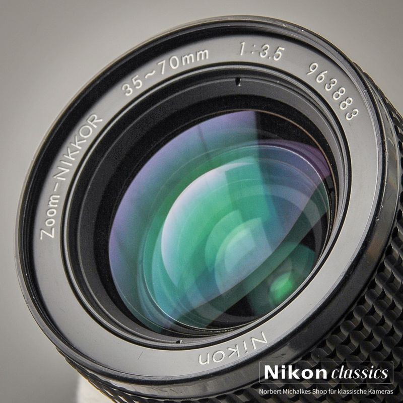 Nikon Zoom-Nikkor 35-70/3,5 AIS (Zustand A-)