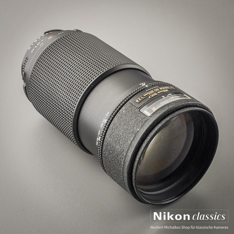 Nikon AF Zoom-Nikkor 80-200/2,8 ED (Condition A/A-)