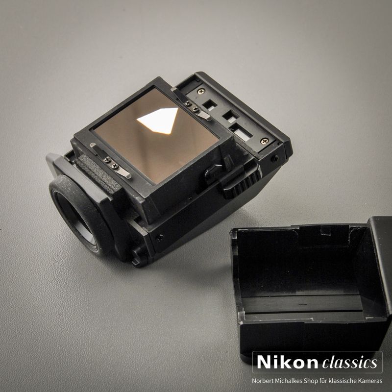 DE-2 Prism Finder for Nikon F3 (Condition A+)