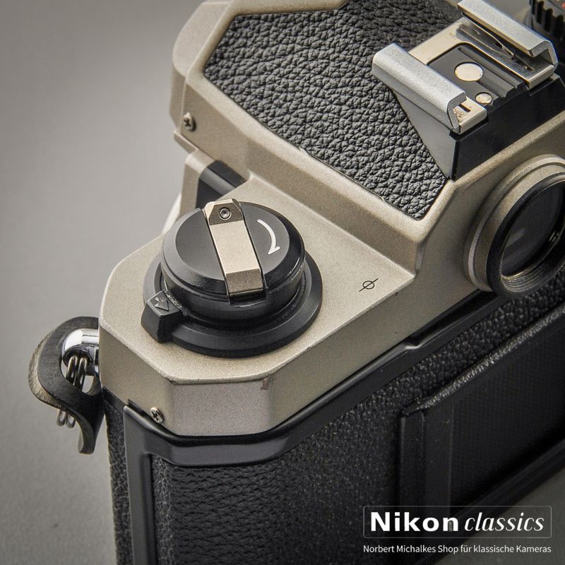 Nikon Nikkor-SC Auto 50/1,4 nonAI "Berg-und-Tal" (Zustand A-/AB)