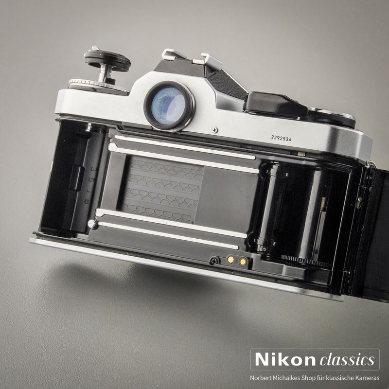 Nikon FE-2 (Condition A-)