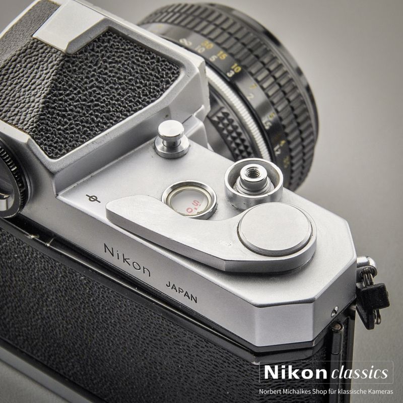 Nikkormat FTN with Nikkor 50/2 (condition A-)