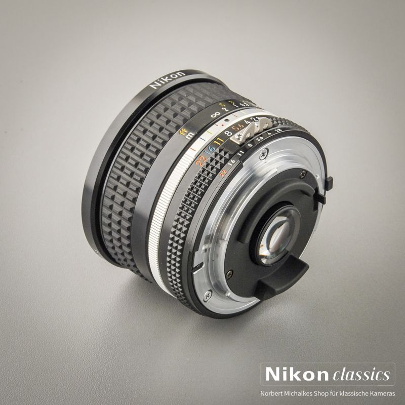 Nikon Nikkor 20/2,8 AIS (ZustandA+) OVP