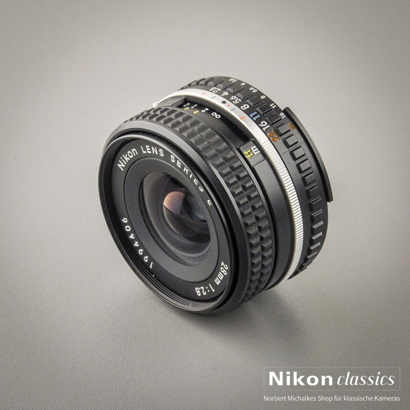 Nikon 28/2,8 AIS Serie E Typ2 (Zustand A)