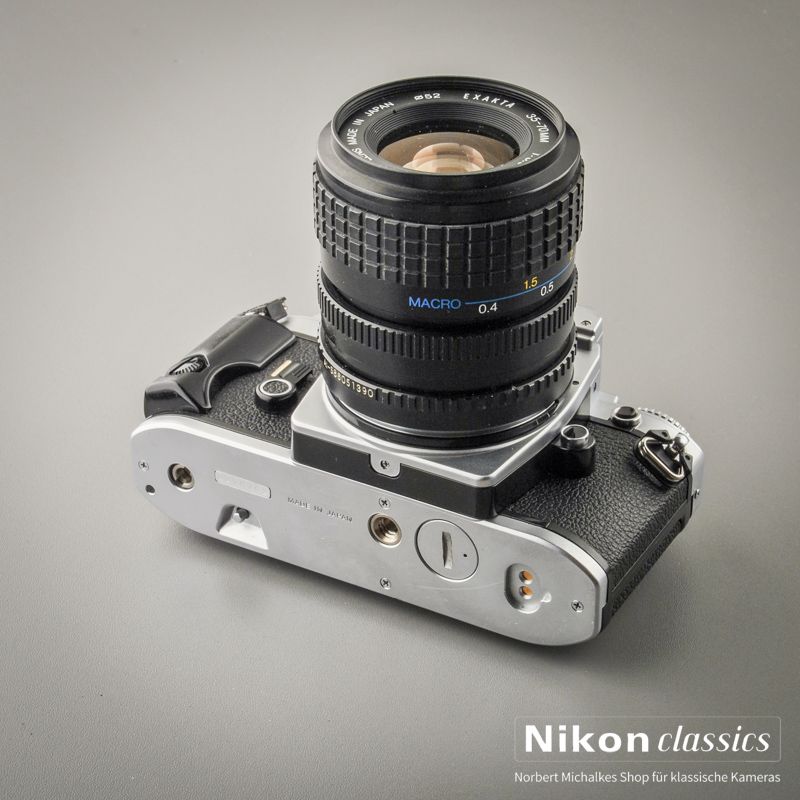 Nikon FG mit Zoom 35-70/3,5-4,8 Starter-Set (Zustand A/A-)