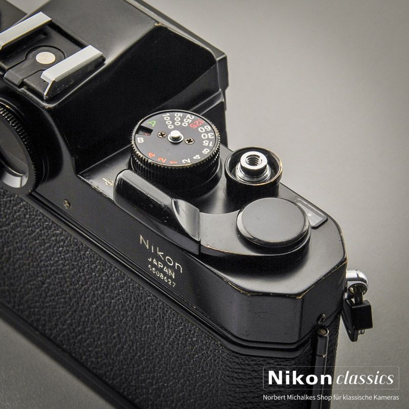 Nikkormat EL schwarz (Zustand A-)