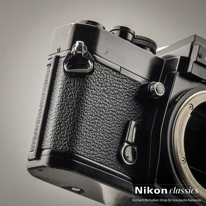 Nikkormat EL schwarz (Zustand A-)