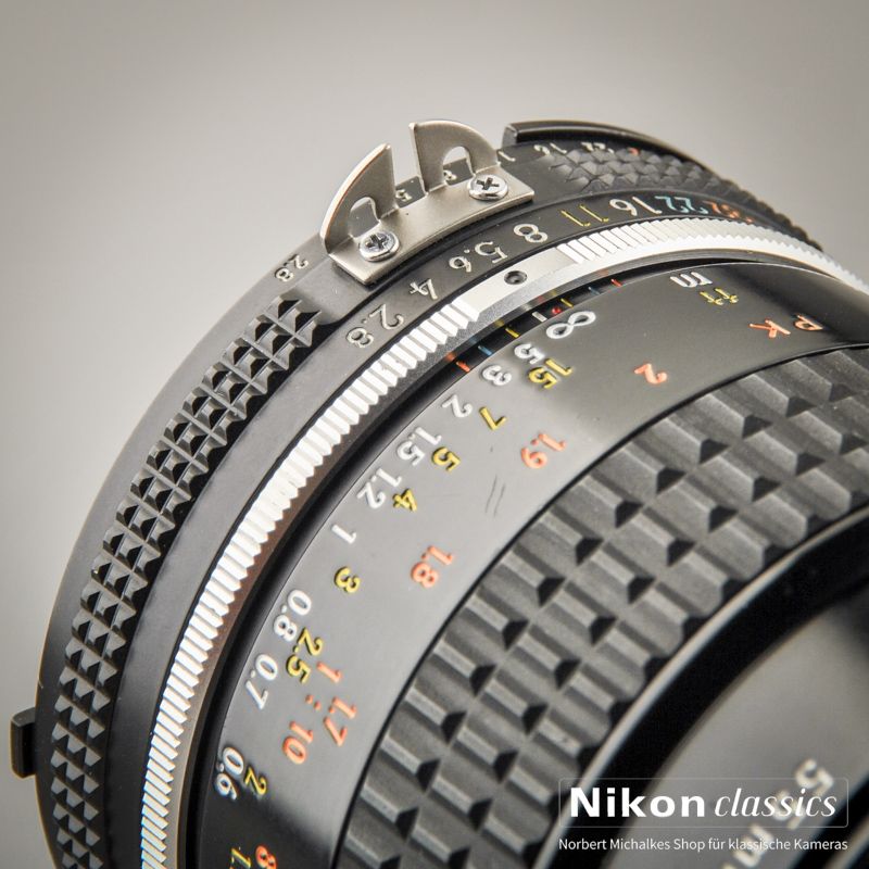 Nikon Micro-Nikkor 55/2,8 AIS (Zustand A/A-)