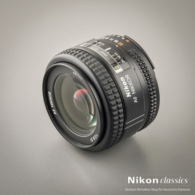 Nikon AF-D Nikkor 28/2,8 (Zustand A)