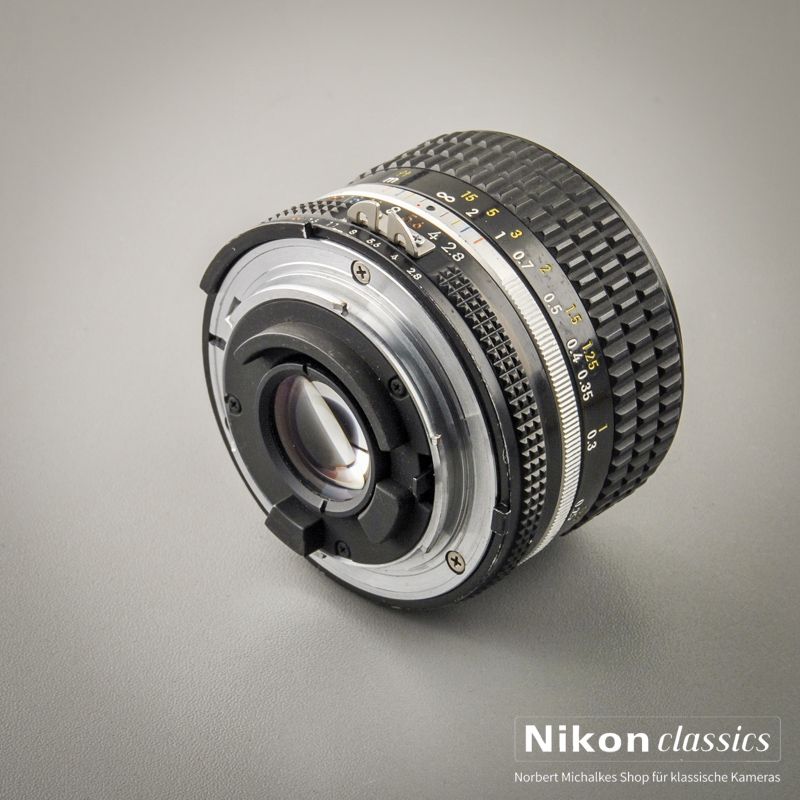 Nikon Nikkor 28/2,8 AIS (Condition A-/AB)