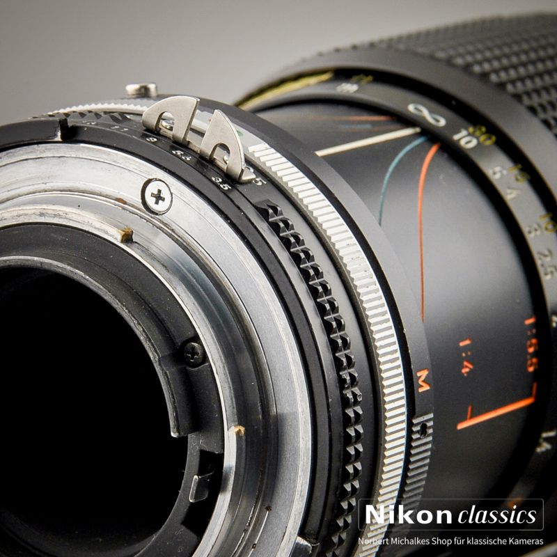 Nikon Zoom-Nikkor 35-105/3,5-4,5 AIS Macro (Zustand A-/AB)