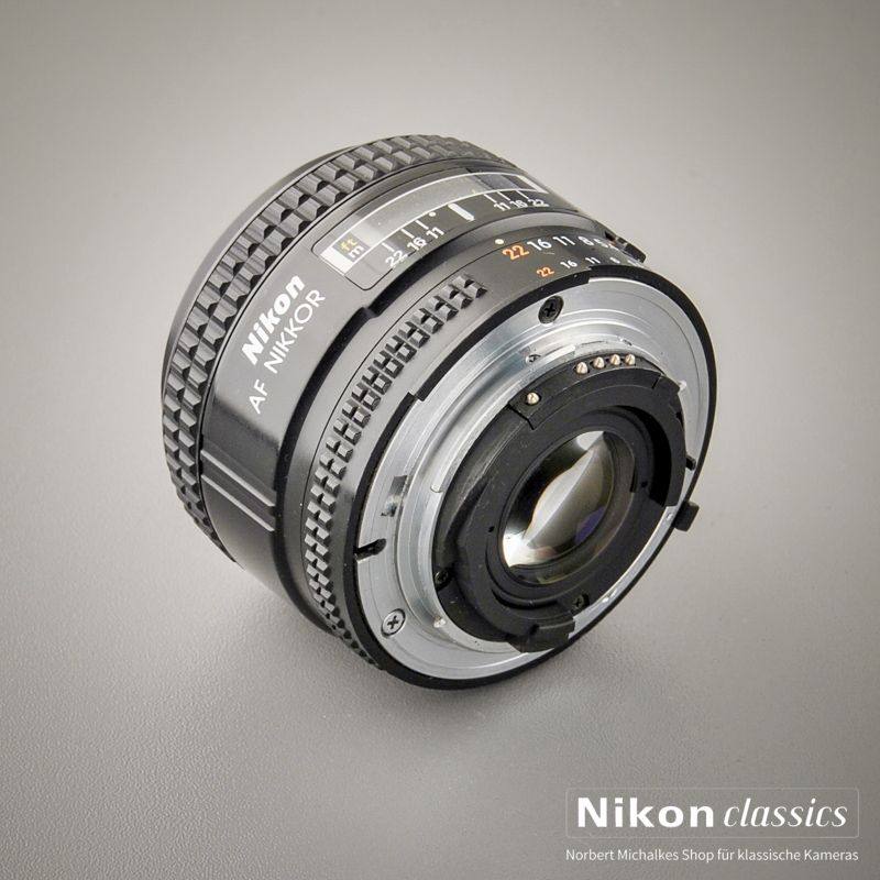 Nikon AF-D Nikkor 24/2,8 (Zustand A/A-)