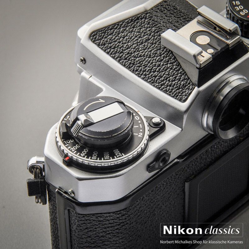 Nikon FE (Zustand A/A-)