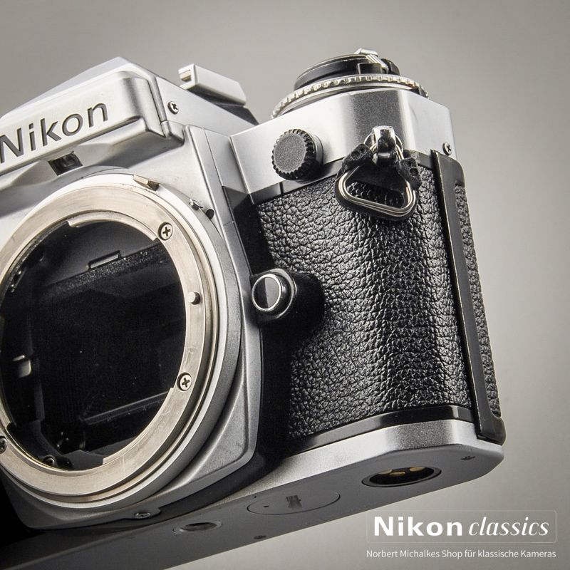 Nikon FE (Zustand A/A-)