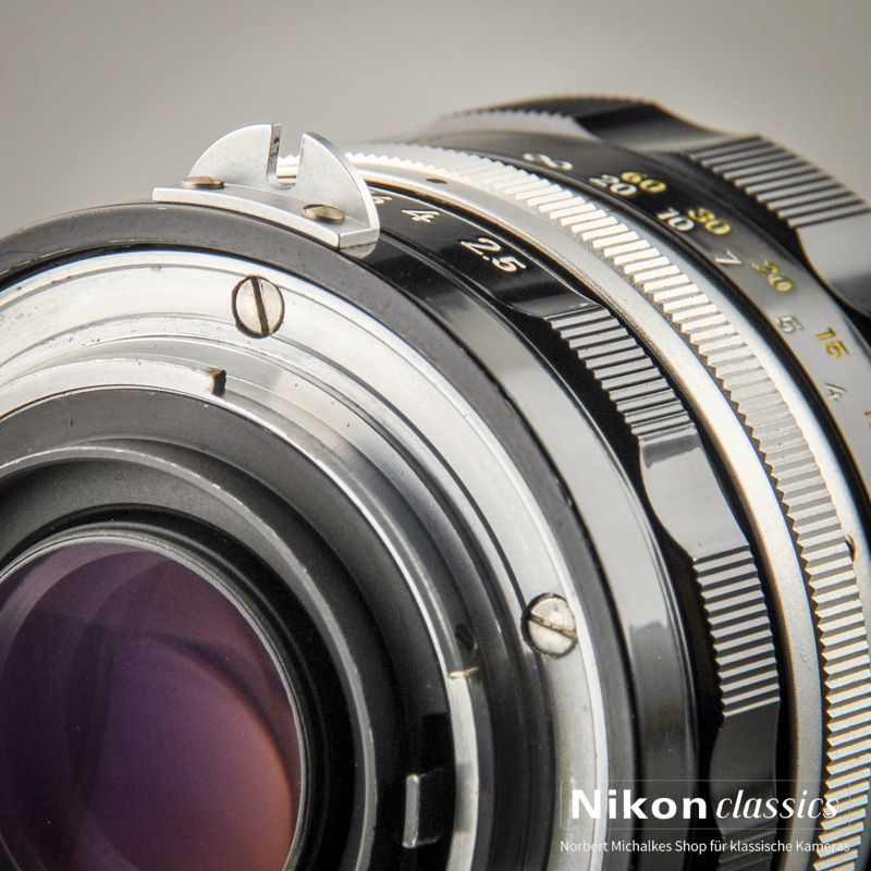Nikon Nikkor-P Auto  105/2,5 nonAI (Condition A)