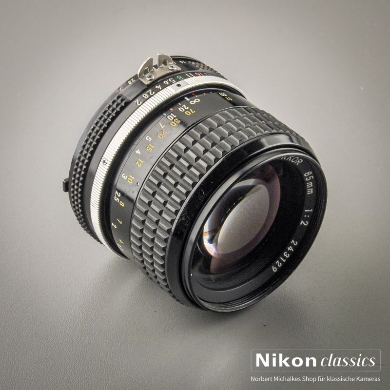 Nikon Nikkor 85/2,0 AI  (Zustand A-)