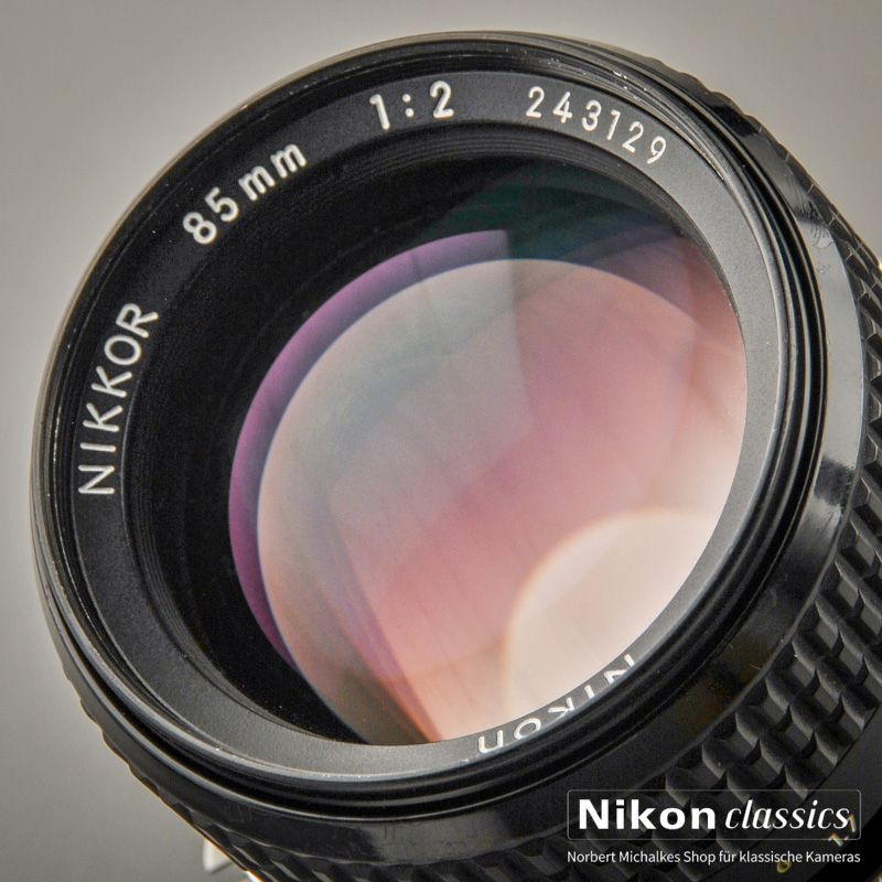Nikon Nikkor 85/2,0 AI  (Zustand A-)