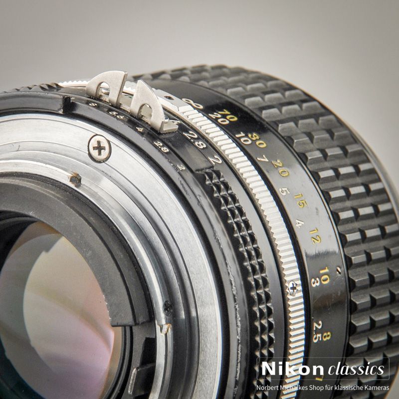 Nikon Nikkor 85/2,0 AI  (Zustand A-)