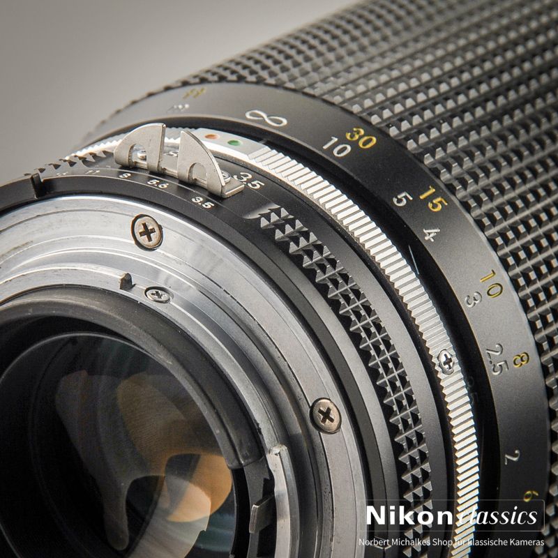 Nikon Zoom-Nikkor 35-135/3,5-4,5 AIS Macro (Zustand A) OVP