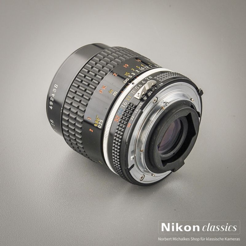 Nikon Micro-Nikkor 55/2,8 AIS (Condition A-)