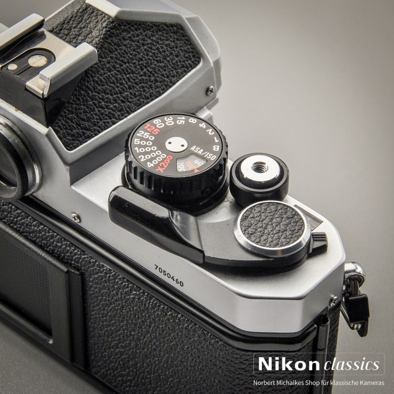 Nikon FM2 (Zustand A/A-) Titanverschluss