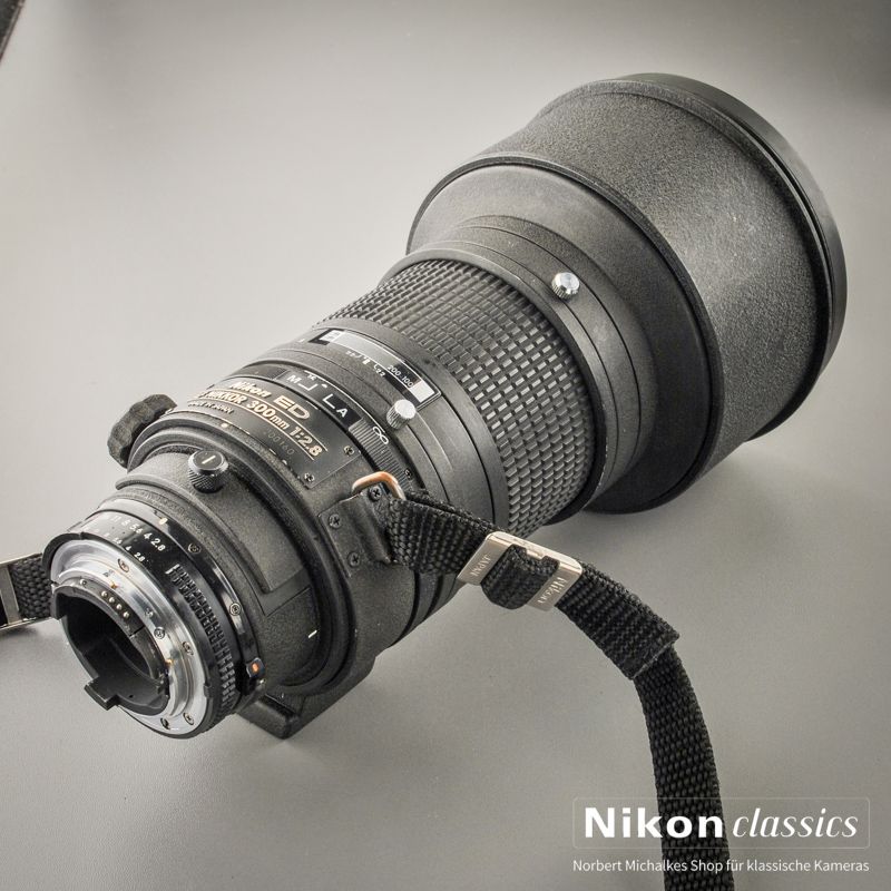 Nikon AF- Nikkor 300/2,8 IF-ED (Condition A-)