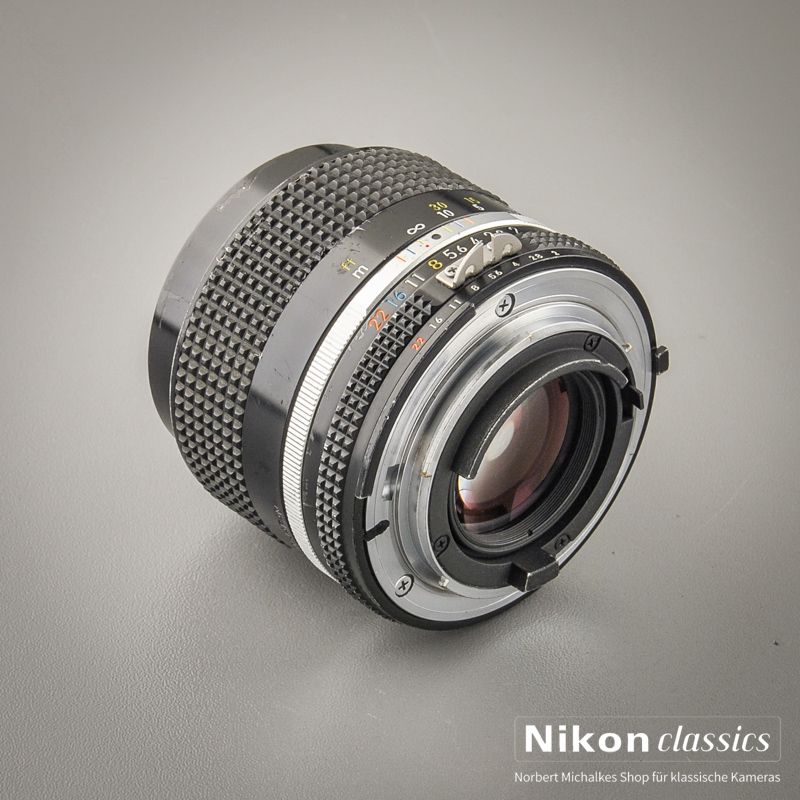 Nikon Nikkor 85/2,0 AIS  (Zustand B)