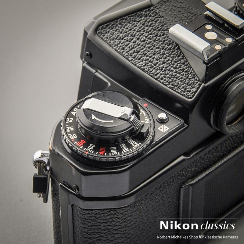 Nikon FE-2 schwarz (Zustand A-)