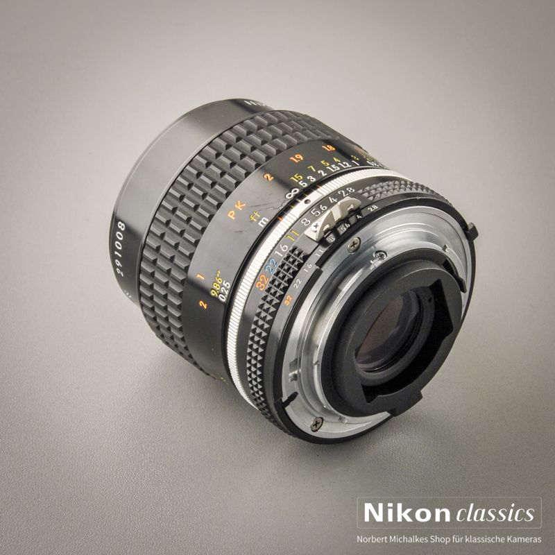 Nikon Micro-Nikkor 55/2,8 AIS (Zustand A/A-)