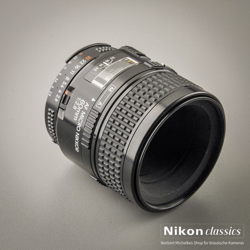 Nikon AF Micro-Nikkor 60/2,8 (Zustand A/A-)