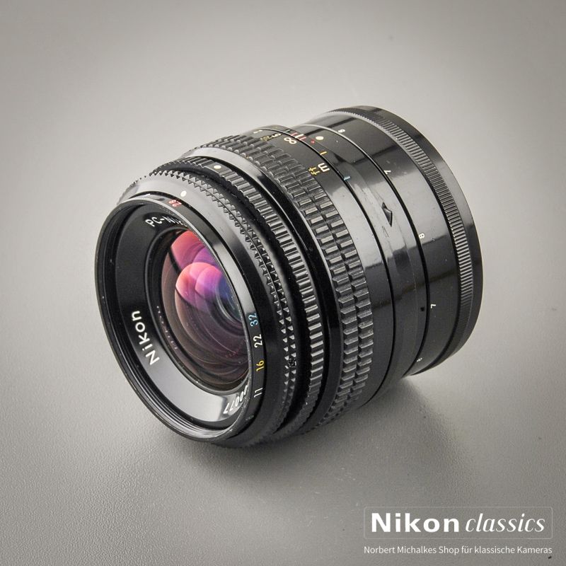 Nikon PC-Nikkor 28/3,5 Shift