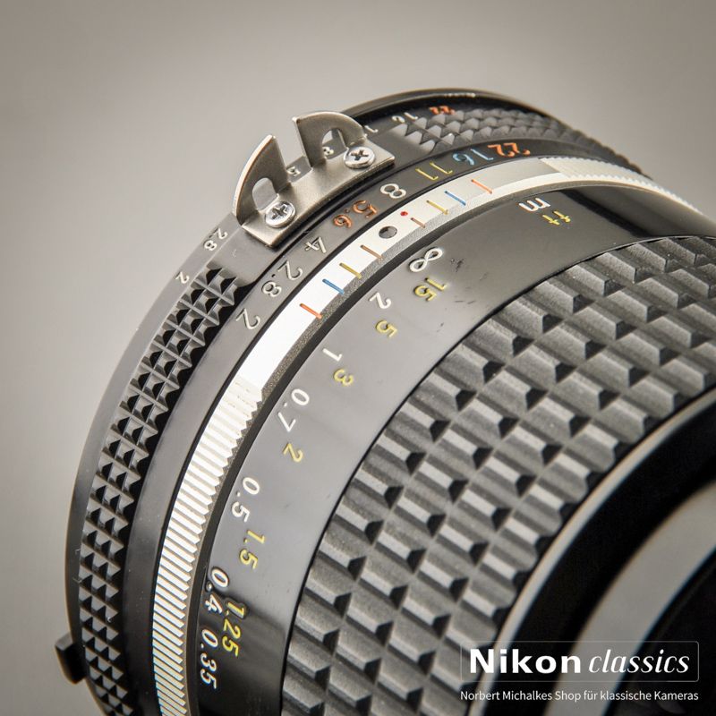 Nikon Nikkor 28/2,0 AIS (Zustand A/A-)